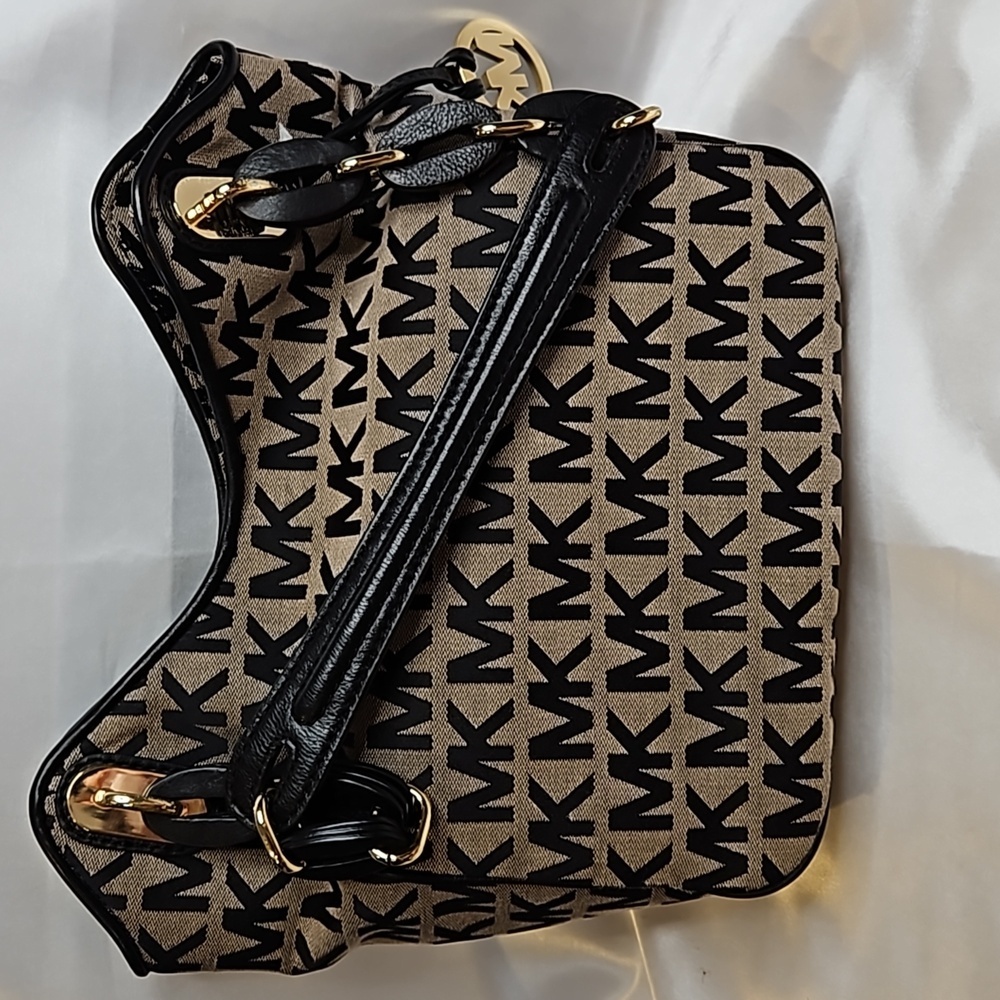 MICHAEL Michael Kors Signature Shoulder Bag Black/Brown NWT - Picture 6 of 14
